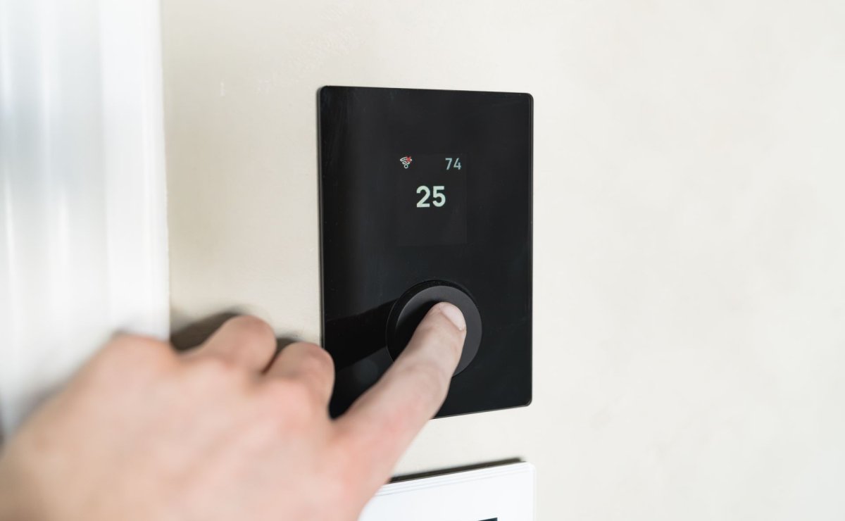 Ile procent oszczędzisz na ogrzewaniu dzięki termostatowi smart?