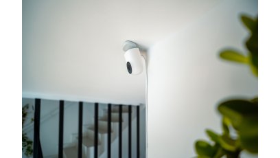 Kamera WiFi a RODO. Kiedy wolno nagrywać sąsiada i klatkę schodową?