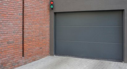 Jak sparować otwieracz do bramy garażowej Smart z istniejącym pilotem?
